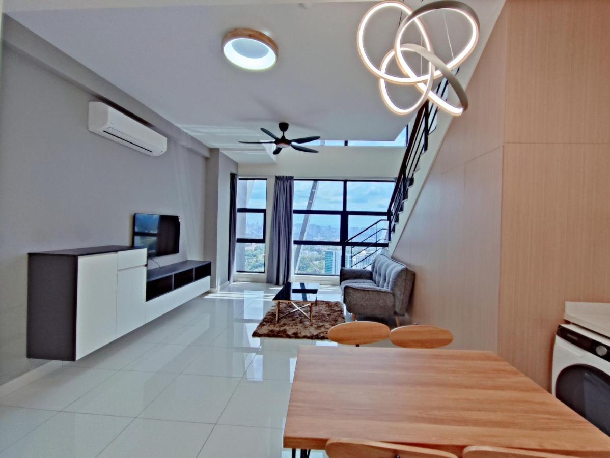 Arte Mont Kiara Host By Host Corner Suites Куала-Лумпур Экстерьер фото