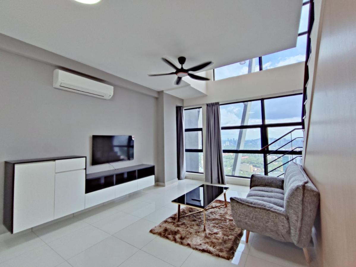 Arte Mont Kiara Host By Host Corner Suites Куала-Лумпур Экстерьер фото
